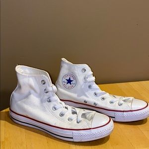 White All Star Converse